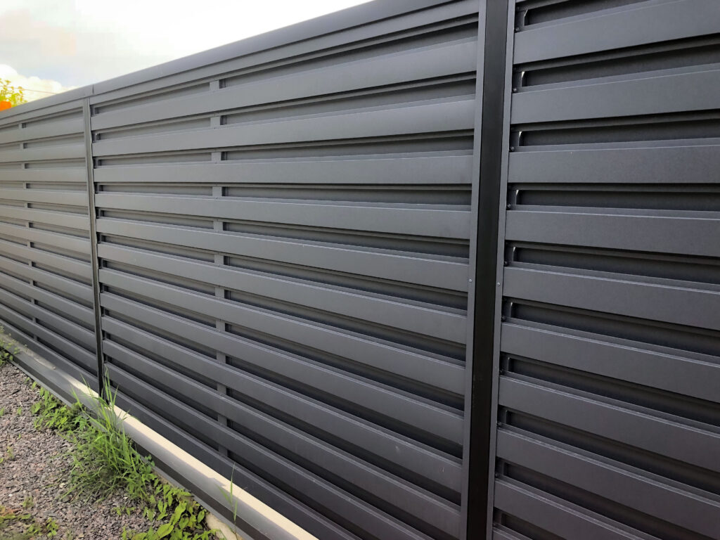 Graphite grey long composite fence