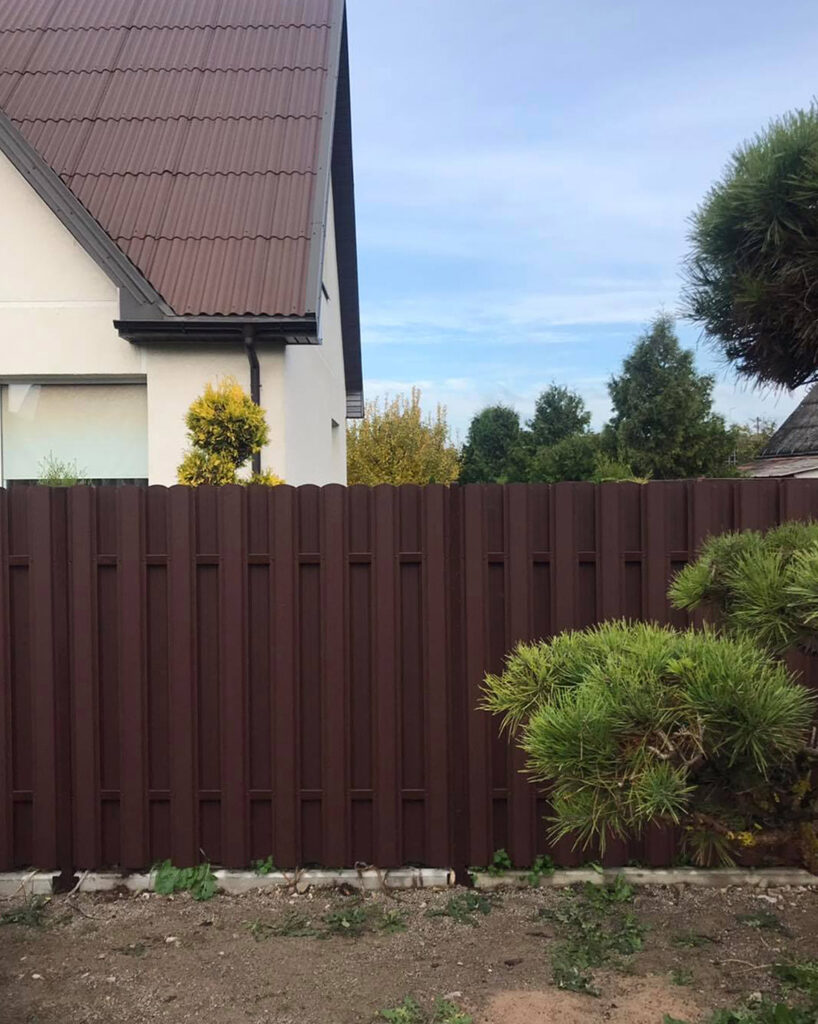Pvc fence matte RAL 8017 chocolate brown